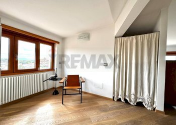 Stanza vuota - Trilocale Via Attilio Verdirosi
 
30, Roma - foto 32