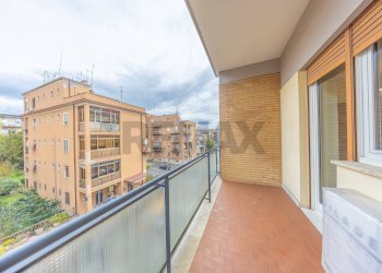 Balcone - Apartment Via Francesco D'ovidio
 
97, Roma - photo 21