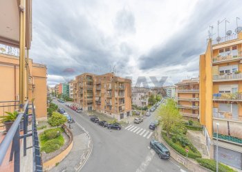 Edificio all\'aperto - Apartment Via Francesco D'ovidio
 
97, Roma - photo 57