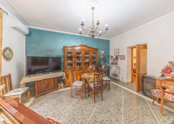 Sala da pranzo - Three-room apartment Genzano di Roma - photo 11