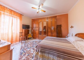 Camera / camera da letto - Three-room apartment Genzano di Roma - photo 20