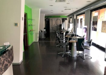 Palestra - Locale Commerciale Via Eugubina
 
66/E, Perugia - foto 1