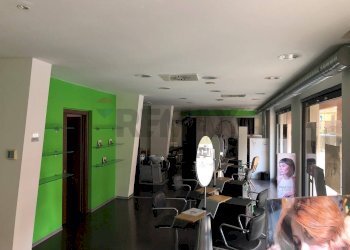 Palestra - Locale Commerciale Via Eugubina
 
66/E, Perugia - foto 3