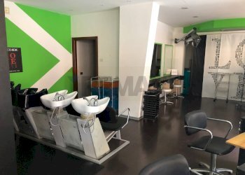 Palestra - Locale Commerciale Via Eugubina
 
66/E, Perugia - foto 8