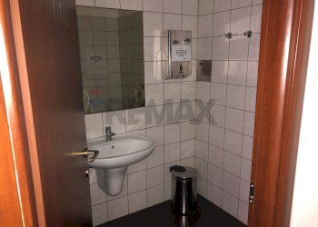 Bagno - Locale Commerciale Via Eugubina
 
66/E, Perugia - foto 18