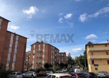 Edificio all\'aperto - Locale Commerciale Via Eugubina
 
66/E, Perugia - foto 28