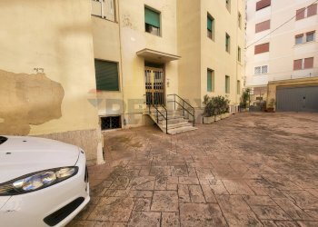 Edificio all\'aperto - Trilocale Via XXI Aprile
 
5, Anzio - foto 6