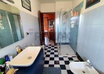 Bagno - Villa a Schiera via villastellone
 
10, Chieri - foto 22