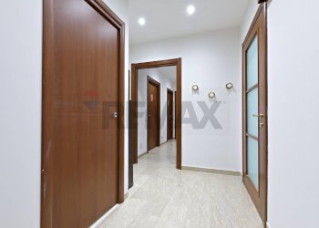 Hall / corridoio - Appartamento VIA ROTA
 
86, Monza - foto 37