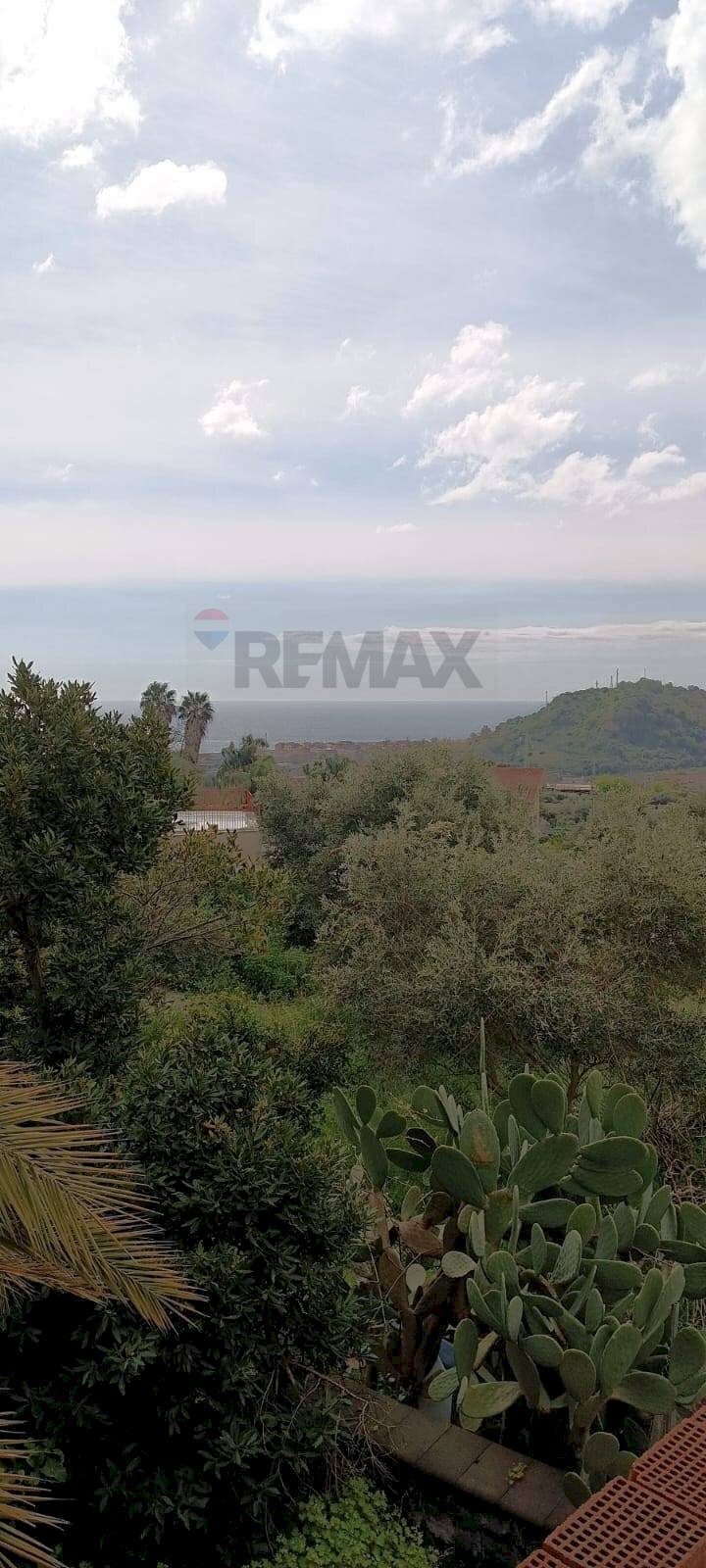 Giardino - Independent house Via Botte
 
56, Savoca - photo 1