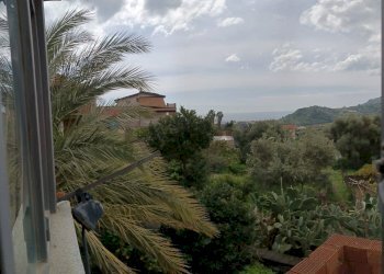 Edificio all\'aperto - Casa indipendente Via Botte
 
56, Savoca - foto 7