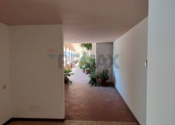 Hall / corridoio - Bilocale Via Nazionale
 
95, Taormina - foto 19