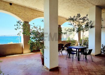 Terrazza - Bilocale Via Nazionale
 
95, Taormina - foto 21