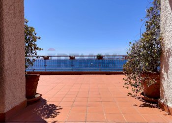 Terrazza - Bilocale Via Nazionale
 
95, Taormina - foto 24