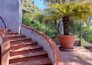 Scale - Bilocale Via Nazionale
 
95, Taormina - foto 40