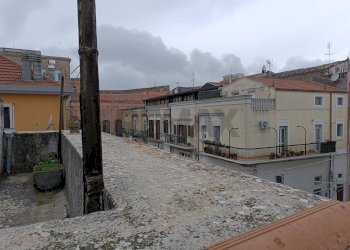 Edificio all\'aperto - Appartamento Via Lanza
13, Monte Sant'Angelo - foto 30