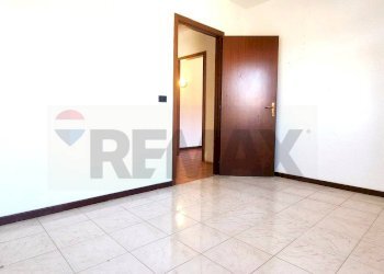 Stanza vuota - Three-room apartment via Paolo VI
5, Desio - photo 13