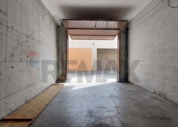 Hall / corridoio - Trilocale via Paolo VI
 
5, Desio - foto 25