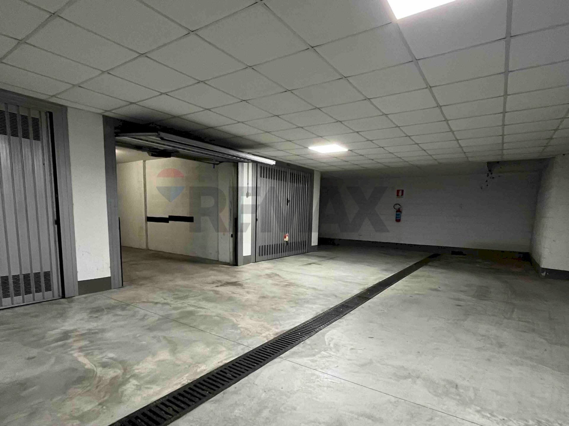 Parcheggio - Box Via Vecellio
 
62, Lissone - foto 2