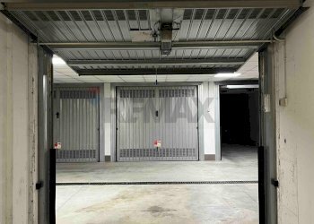 Parcheggio - Box Via Vecellio
 
62, Lissone - foto 9