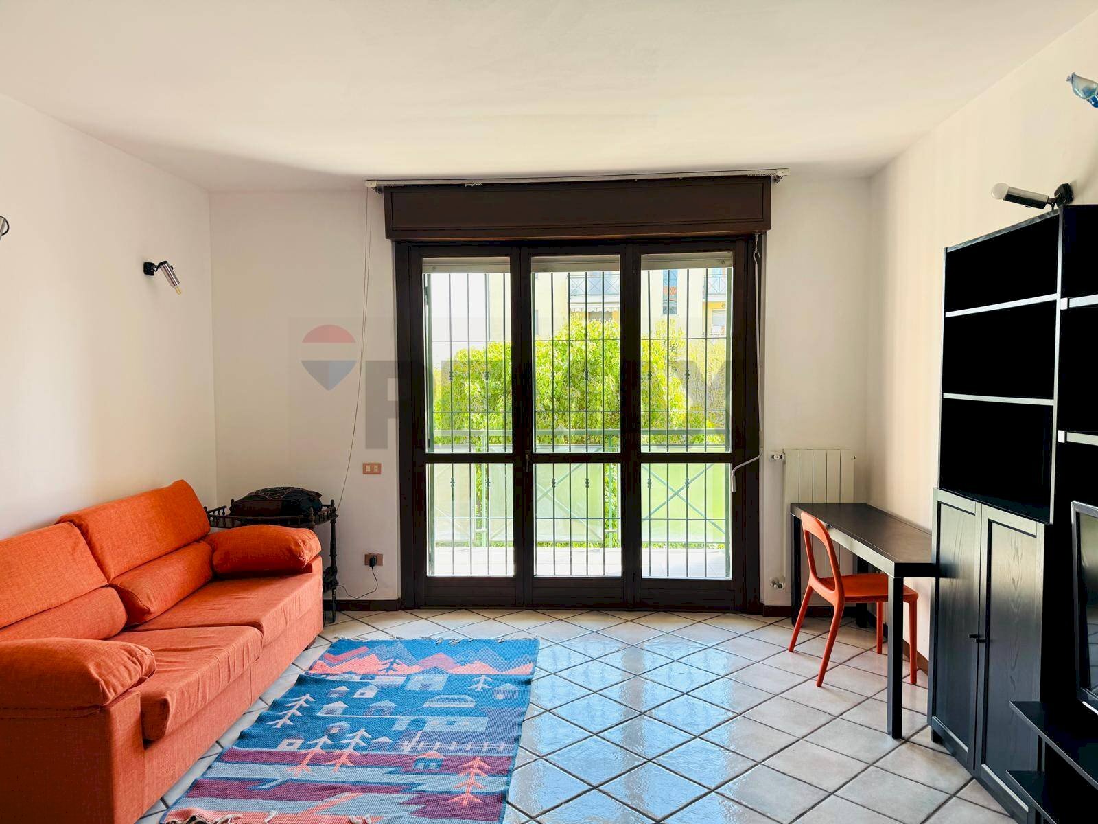 Zona giorno - Bilocale VIA DOSSETTI
 
4, San Donato Milanese - foto 3