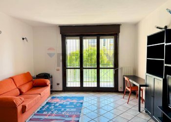 Zona giorno - Bilocale VIA DOSSETTI
 
4, San Donato Milanese - foto 3