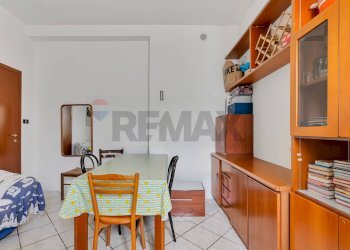 Sala da pranzo - Bilocale Via Chiasserini
 
16, Milano - foto 6