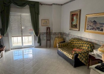 Soggiorno - Appartamento via delle orchidee
 
8, Melilli - foto 8