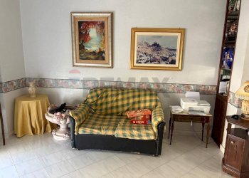 Soggiorno - Appartamento via delle orchidee
 
8, Melilli - foto 10