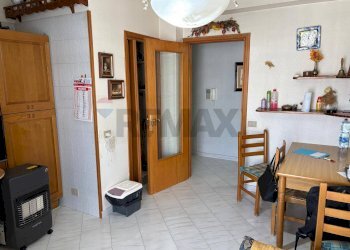 Sala da pranzo - Appartamento via delle orchidee
 
8, Melilli - foto 15