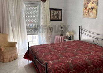 Camera / camera da letto - Appartamento via delle orchidee
 
8, Melilli - foto 21