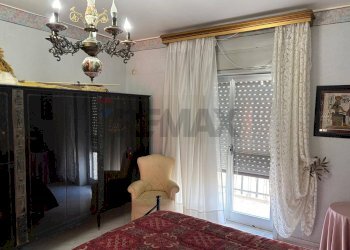 Camera / camera da letto - Appartamento via delle orchidee
 
8, Melilli - foto 22