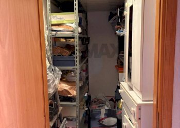 Dispensa di stoccaggio - Appartamento via delle orchidee
 
8, Melilli - foto 24