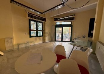 Sala da pranzo - Attività Commerciale p.zza della liberta
11, Albisola Superiore - foto 1