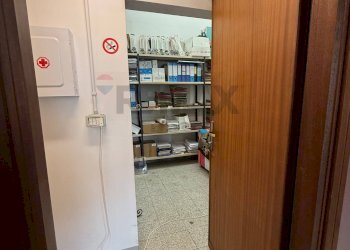 Dispensa di stoccaggio - Attività Commerciale p.zza della liberta
11, Albisola Superiore - foto 13