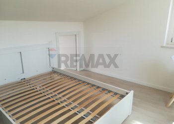 Camera / camera da letto - Quadrilocale Via Simonetto
 
16, L'Aquila - foto 7