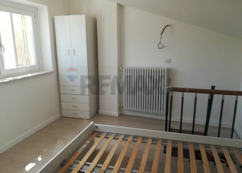 Camera / camera da letto - Quadrilocale Via Simonetto
 
16, L'Aquila - foto 8