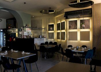 Sala da pranzo - Shop Corso Umberto I
 
53, Pozzuoli - photo 11