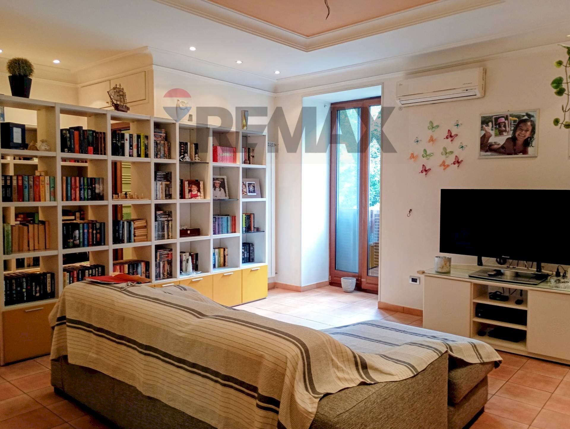 Camera / camera da letto - Quadrilocale Via Santa Teresa Degli Scalzi, Napoli - foto 2