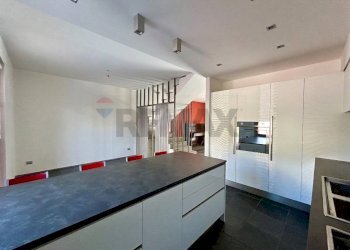 Cucina - Villa Costa Volpino - photo 12