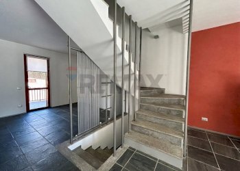 Scale - Villa Costa Volpino - photo 16
