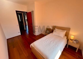 Camera / camera da letto - Villa Costa Volpino - photo 26