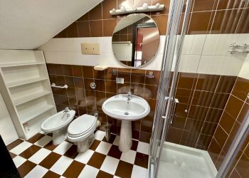 Bagno - Villa Costa Volpino - photo 31