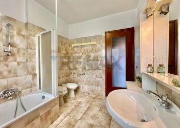 Bagno - Quadrilocale PIAZZA MADONNA DELLE NEVI
 
17, Seriate - foto 20