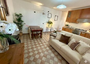 Sala da pranzo - Trilocale Endine Gaiano - foto 2