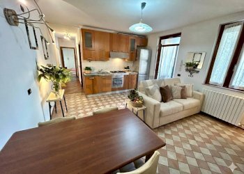 Sala da pranzo - Trilocale Endine Gaiano - foto 5