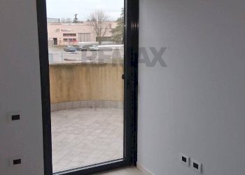 Stanza vuota - Bilocale Via Leonardo da Vinci
 
185, Badia Polesine - foto 6