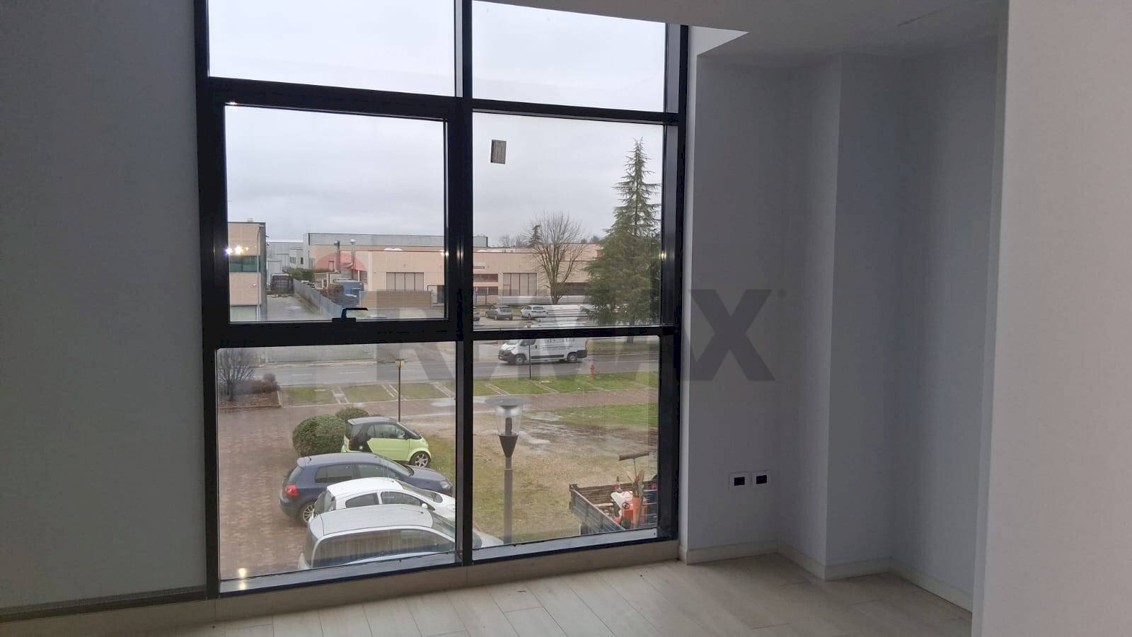 Stanza vuota - Bilocale Via Leonardo da Vinci
 
185, Badia Polesine - foto 3