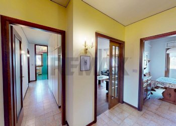 Hall / corridoio - Apartment Via Alpago Novello
11, Belluno - photo 17