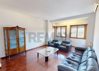 Soggiorno - Apartment Via Alpago Novello
11, Belluno - photo 22